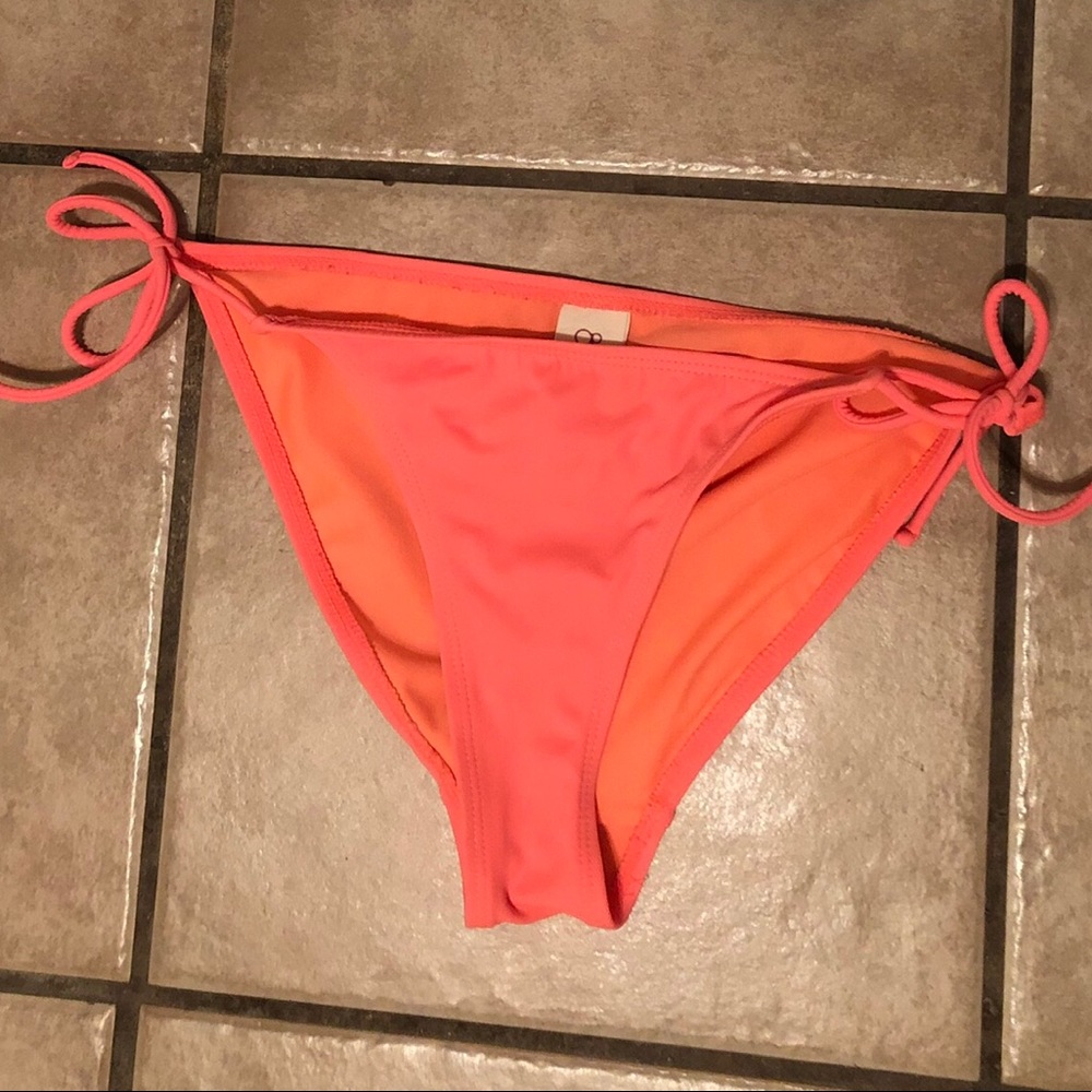 Bikini bottom